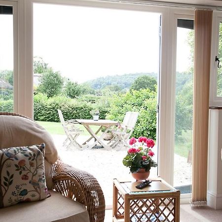 The Old Hop Kiln Barn Bed and Breakfast Petersfield Eksteriør billede