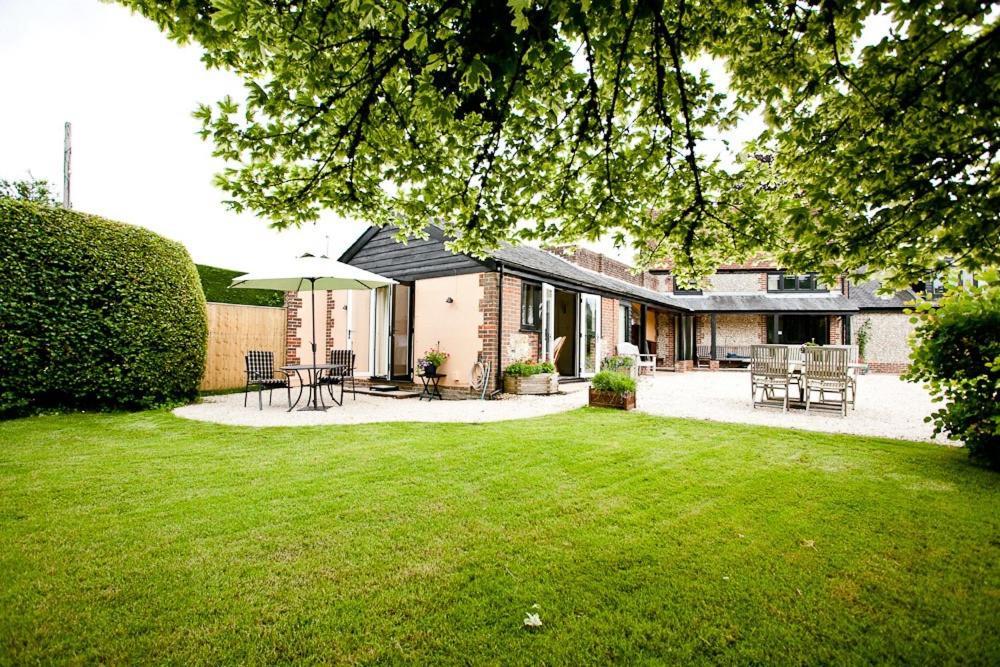 The Old Hop Kiln Barn Bed and Breakfast Petersfield Eksteriør billede