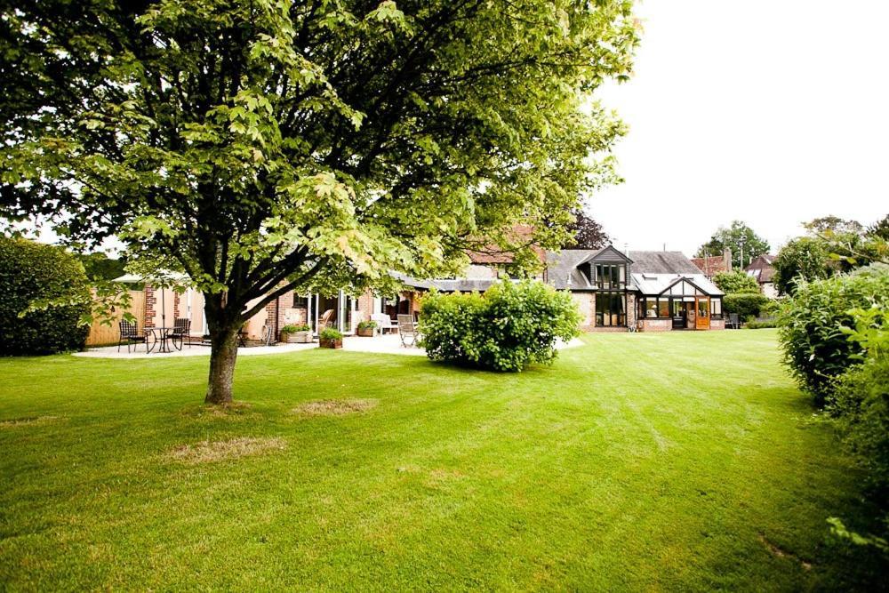 The Old Hop Kiln Barn Bed and Breakfast Petersfield Eksteriør billede